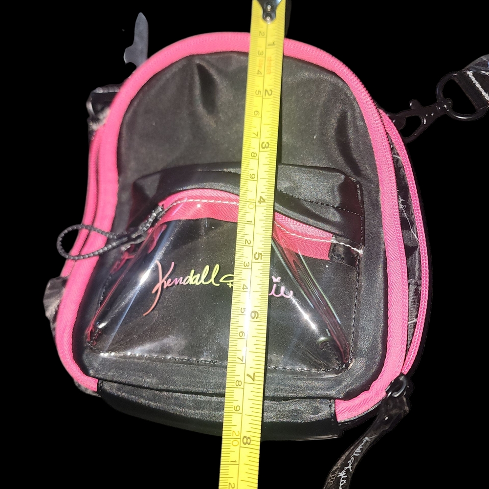 Kendall & Kylie Black and Pink Crossbody Bag With Wallet - Picture 10 of 12
